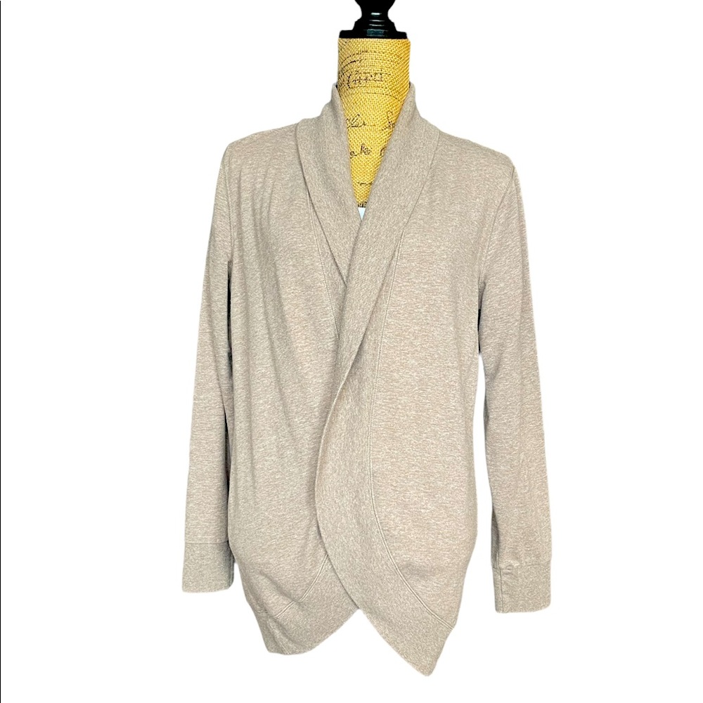 New York and Company cacoon cardigan